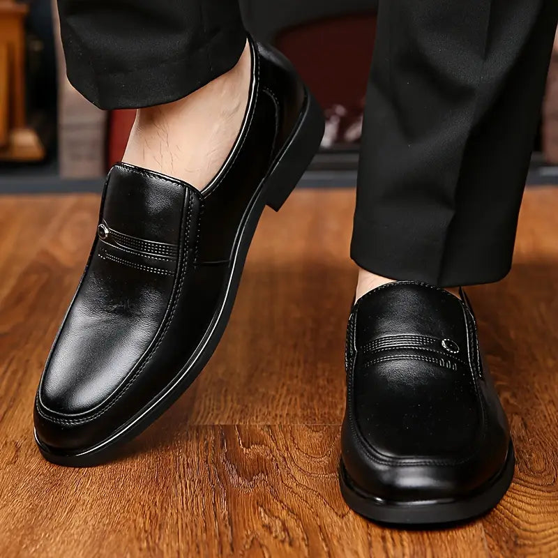 Wade | Herren Penny Loafer aus poliertem Leder | Klassische Slip-On Business Schuhe