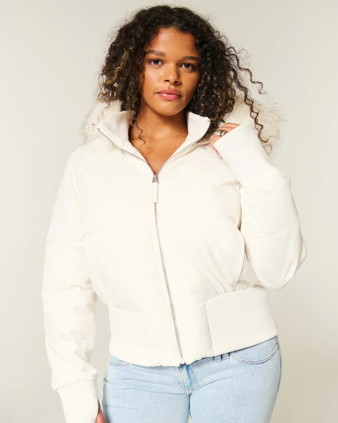 Damen Gesteppte Winterjacke mit Kapuze – Warm, Leicht & Alltagstauglich