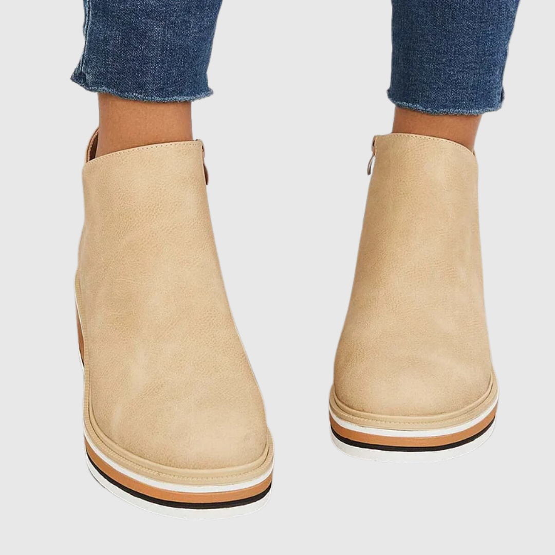 Damen Stiefel mit schlanker Silhouette – Elegante Boots mit Reißverschluss für Alltag und besondere Anlässe