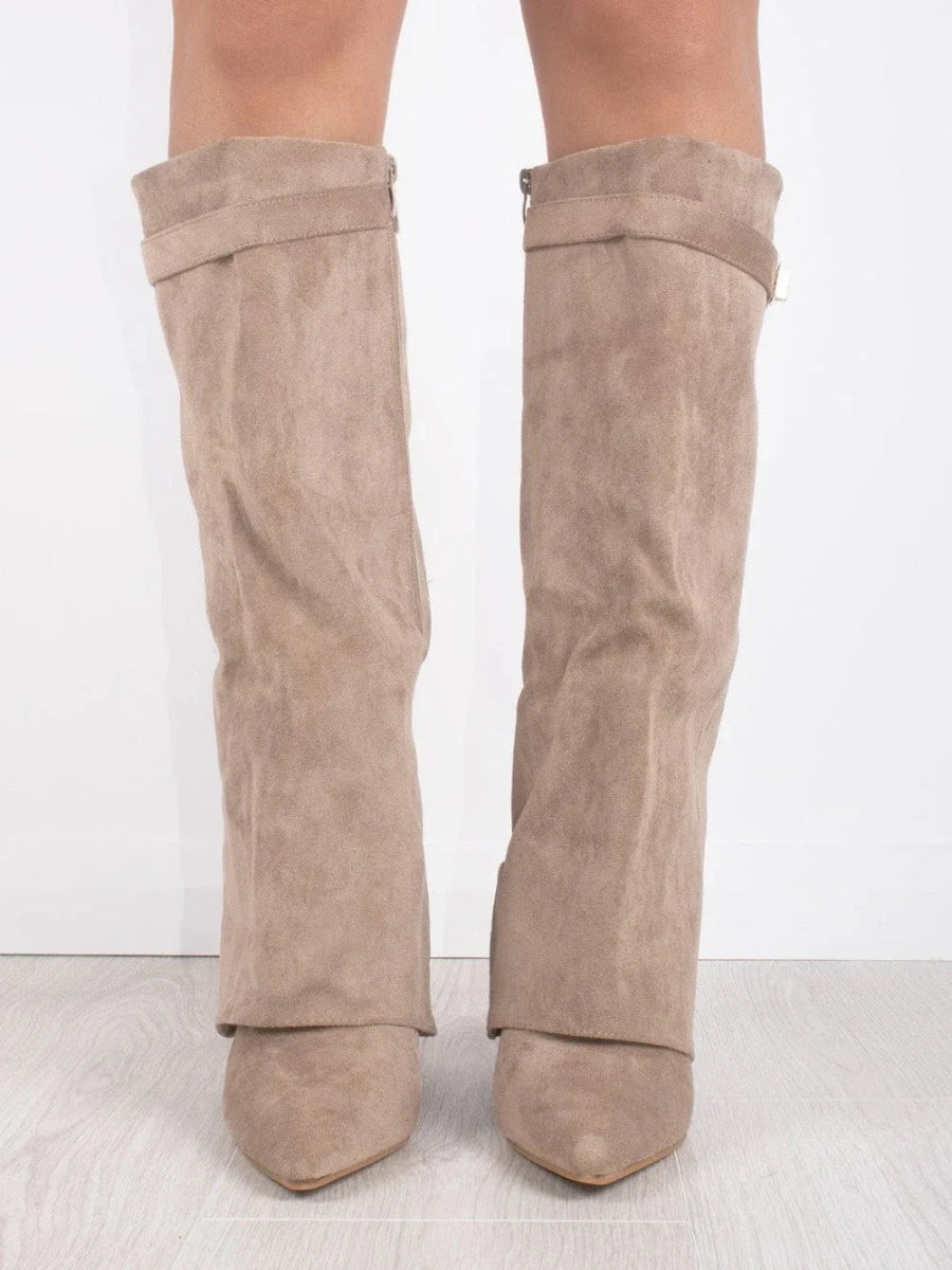 Kniehohe Damenstiefel mit weitem Schaft & Blockabsatz | elegante, bequeme Boots für jeden Anlass