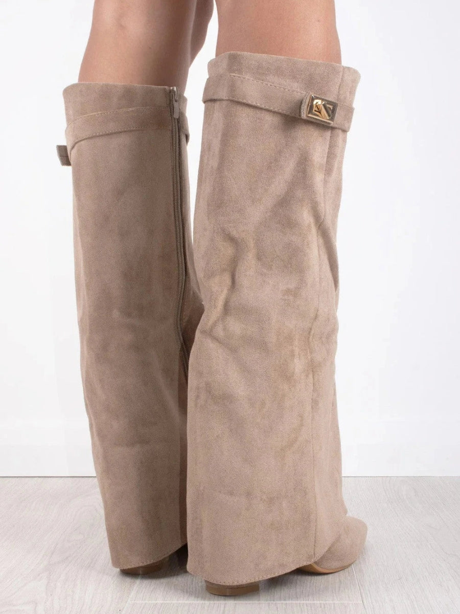 Kniehohe Damenstiefel mit weitem Schaft & Blockabsatz | elegante, bequeme Boots für jeden Anlass