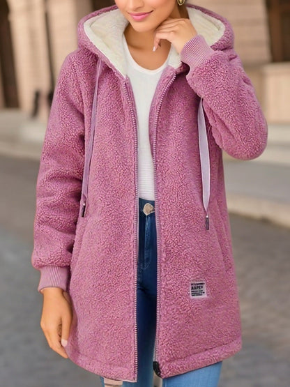 Fleecejacke Damen mit Kapuze | Kuschelige Wärme & Stilvoller Winter-Look