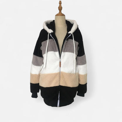 Erika | Damen Oversized Jacke mit Kapuze – Gestreifte Soft-Jacke mit Reißverschluss & Kordelzug für Herbst & Winter Eleganz