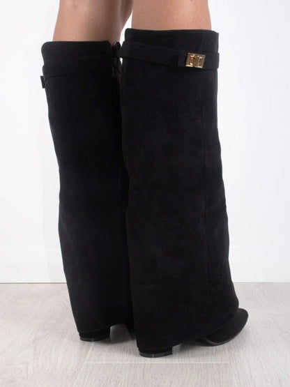Kniehohe Damenstiefel mit weitem Schaft & Blockabsatz | elegante, bequeme Boots für jeden Anlass