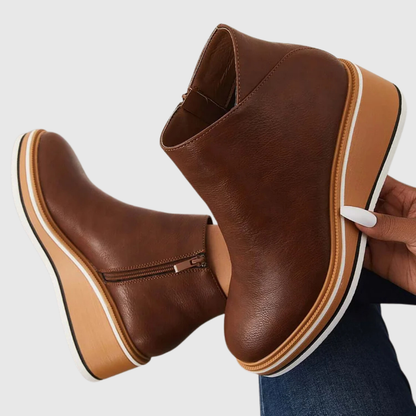 Damen Stiefel mit schlanker Silhouette – Elegante Boots mit Reißverschluss für Alltag und besondere Anlässe