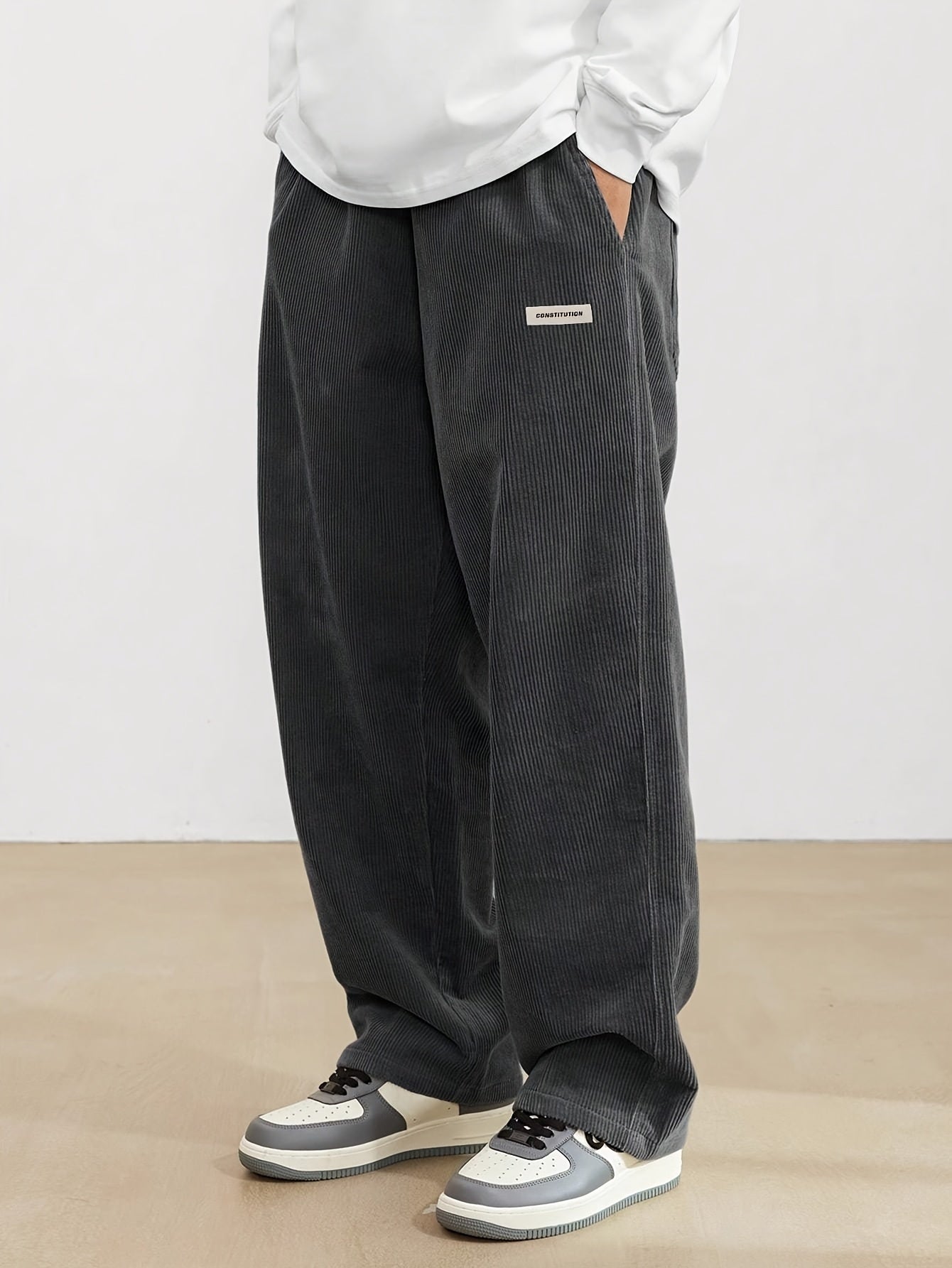 Herren Cordhose | Weiter Schnitt & Retro-Style für Freizeit und Alltag