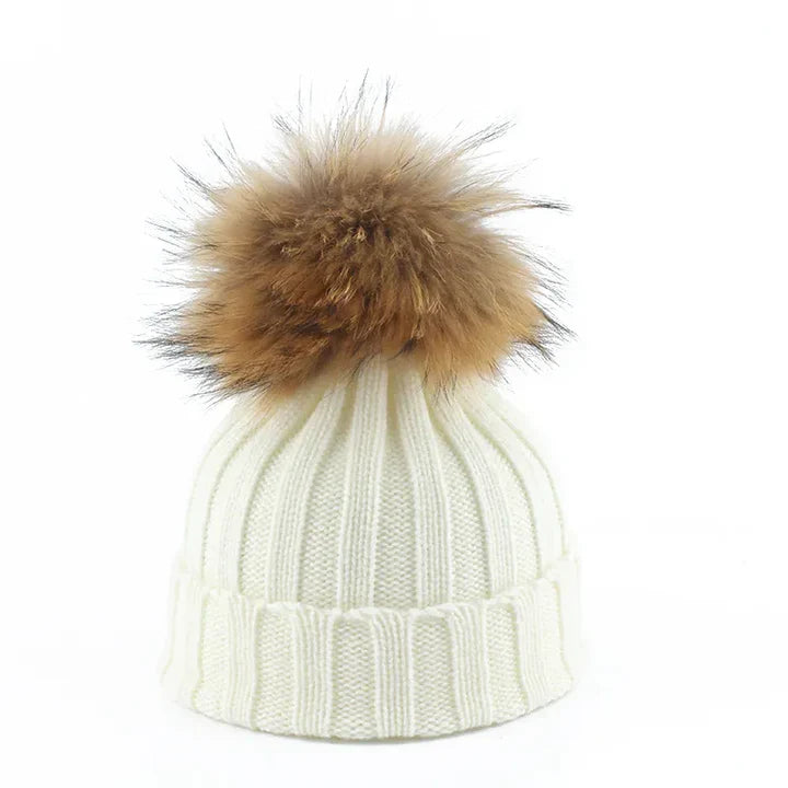 Damen Strickmütze mit Bommel | Weiche Wintermütze für Alltag & Outdoor