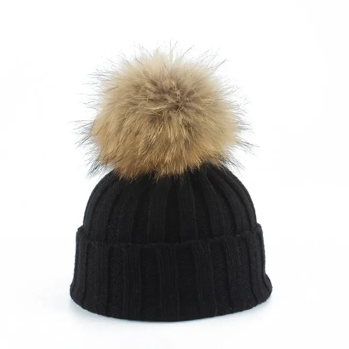 Damen Strickmütze mit Bommel | Weiche Wintermütze für Alltag & Outdoor