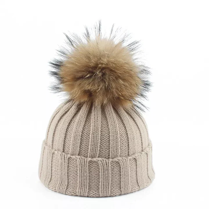 Damen Strickmütze mit Bommel | Weiche Wintermütze für Alltag & Outdoor