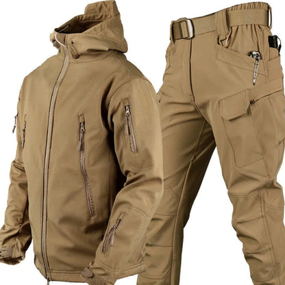 Herren Softshelljacke | Taktisch, Wetterfest & Komfortabel