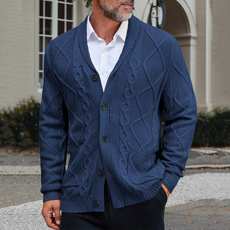 Chunky Knit Cardigan Herren | Grobstrickjacke mit elegantem Zopfmuster & praktischen Taschen