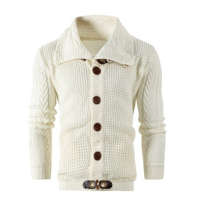 Herren Strickjacke mit Schalkragen und großen Holzknöpfen | Warme & Stylische Männerjacke
