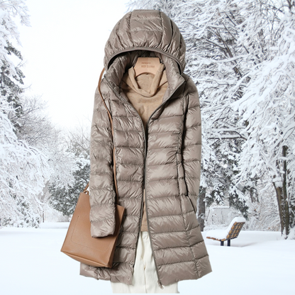 Damen Wintersteppmantel mit Kapuze | Wärmender Komfort & Stylisher City-Look