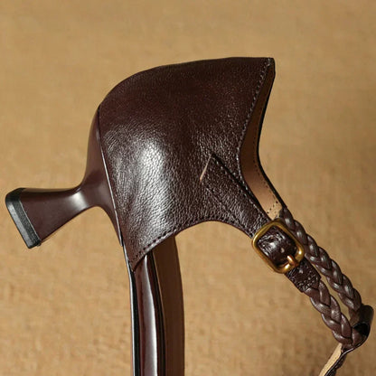 Damen Sandalen – Elegante Sandalen mit T-Riemen & Absatz