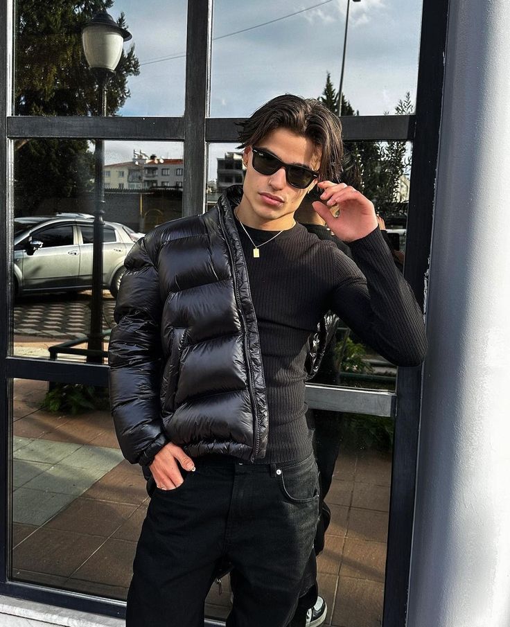 Oren | Herren Steppjacke mit Kapuze & Reißverschluss – Gepolsterte Winterjacke im Urban Street Style, Wind- & Wasserabweisend für Kalte Tage