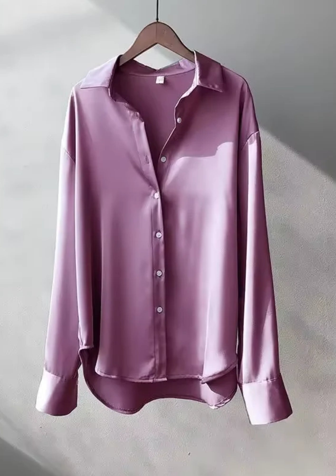 Damen Bluse mit klassischem Kragen und Knopfleiste – Zeitlose Bluse für Alltag und Büro