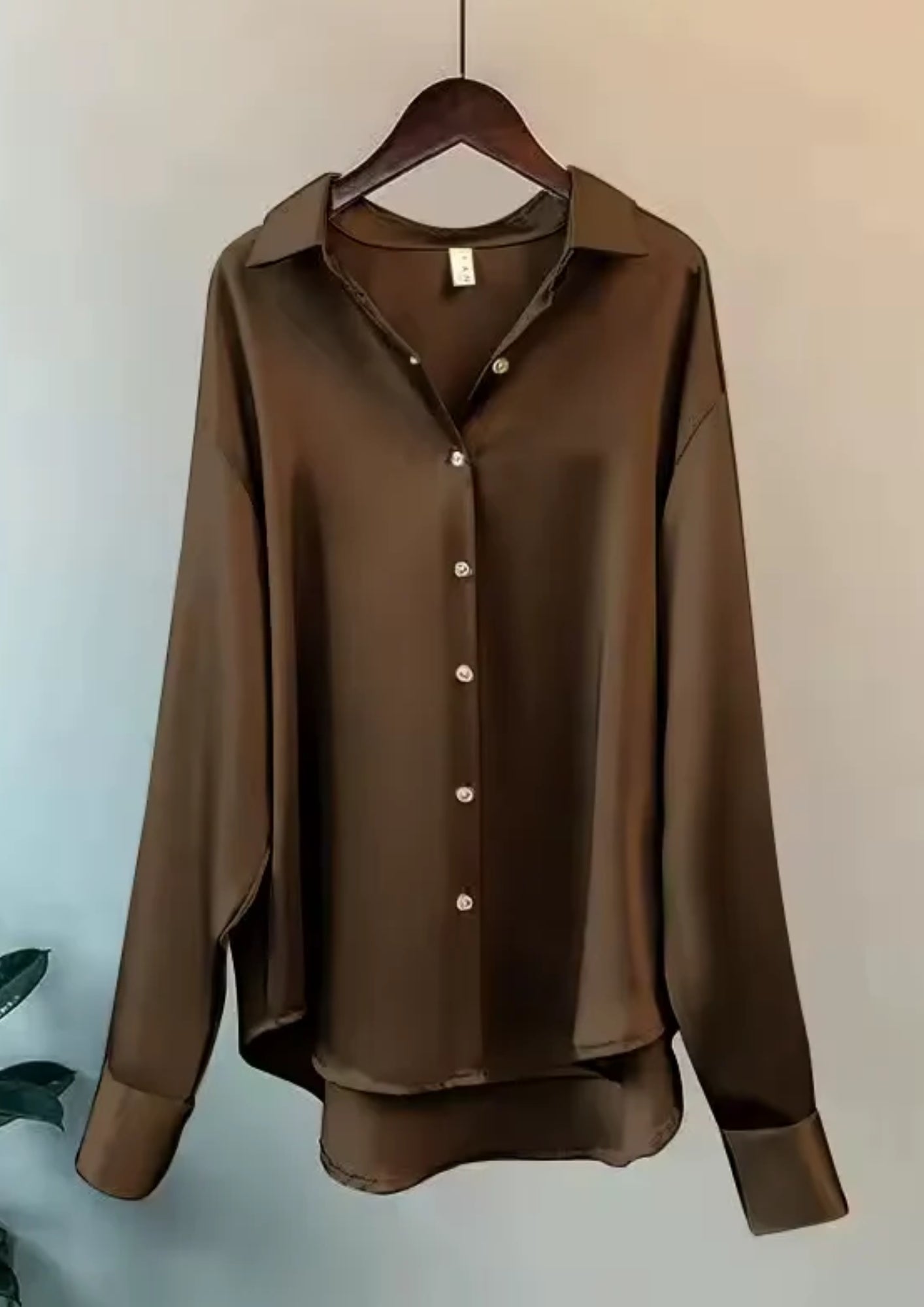 Damen Bluse mit klassischem Kragen und Knopfleiste – Zeitlose Bluse für Alltag und Büro