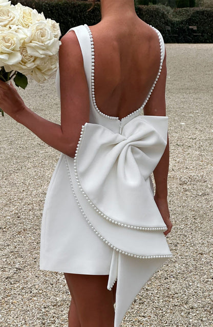 Elegantes Damen Cocktailkleid – Rückenfrei mit Schleifendetail