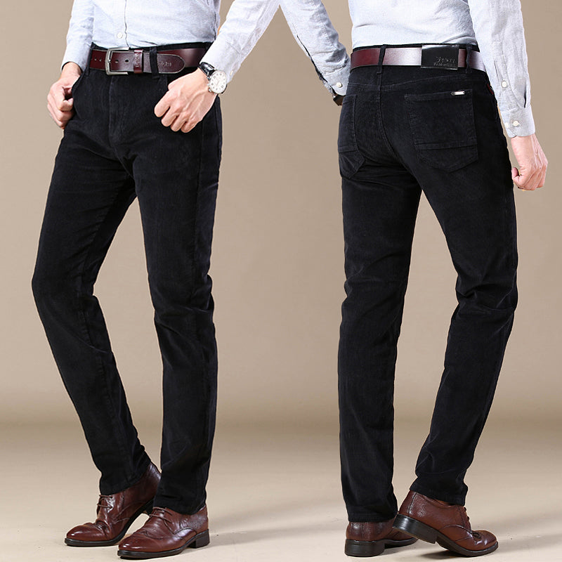 Herren Cordhose Slim Fit aus weichem Cordmaterial
