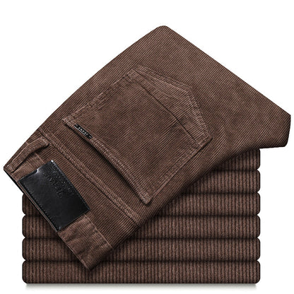 Herren Cordhose Slim Fit aus weichem Cordmaterial