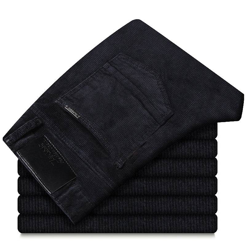 Herren Cordhose Slim Fit aus weichem Cordmaterial