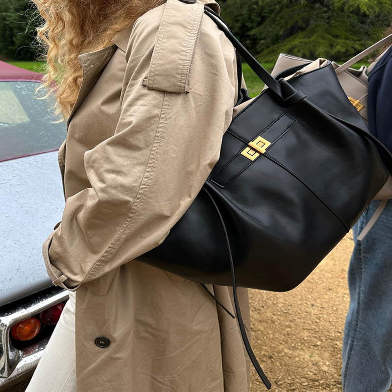 Damen Umhängetasche mit Drehverschluss – Geräumige Handtasche für Alltag, Arbeit und Stadt