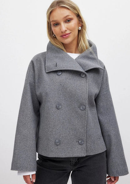 Damen Übergangsjacke mit breitem Revers – Kurze Jacke für Alltag, Büro und moderne Looks