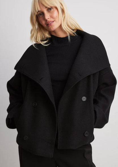 Damen Übergangsjacke mit breitem Revers – Kurze Jacke für Alltag, Büro und moderne Looks