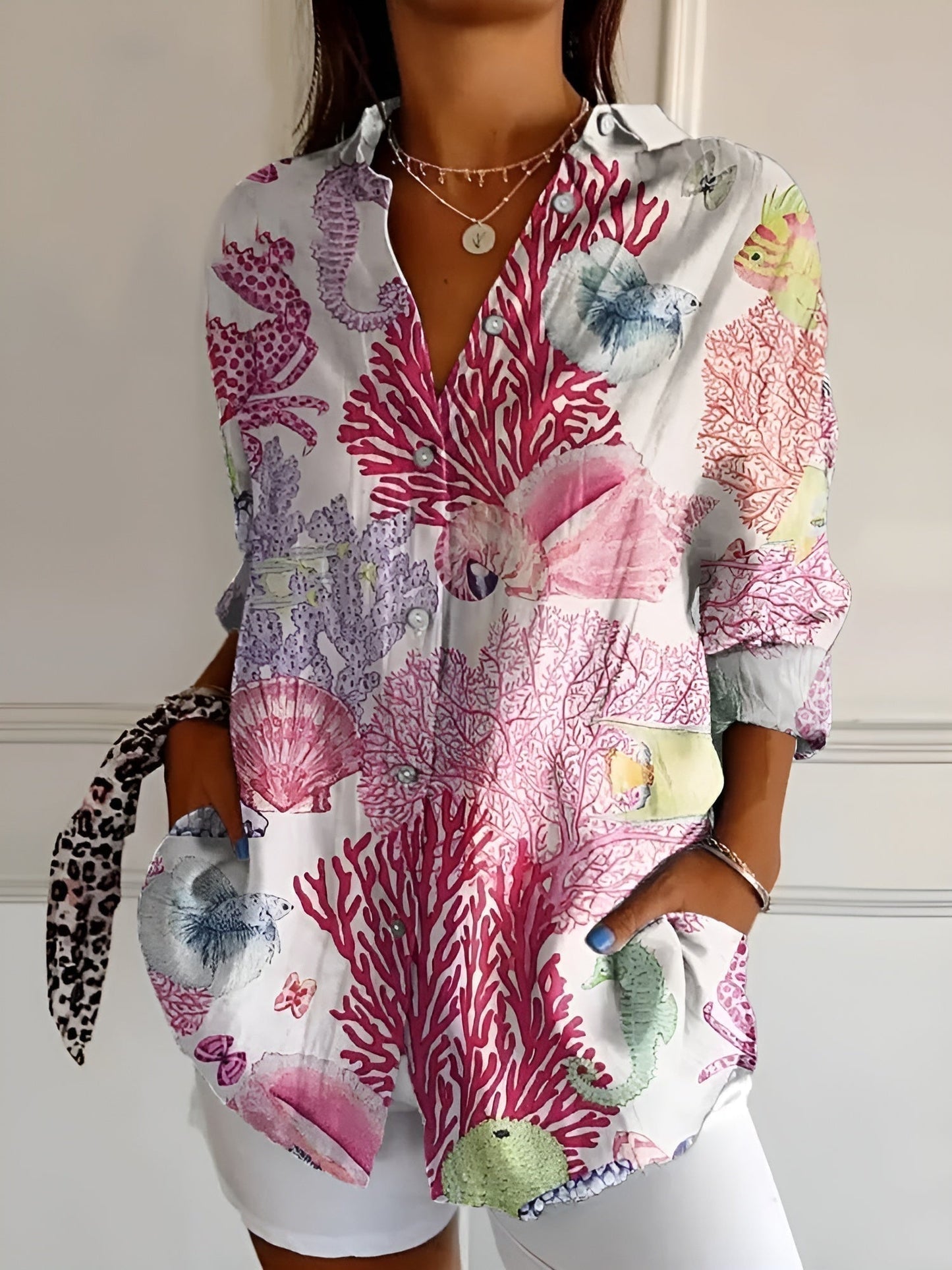 Damenbluse mit Blumenmuster – Leicht, Elegant & Vielseitig