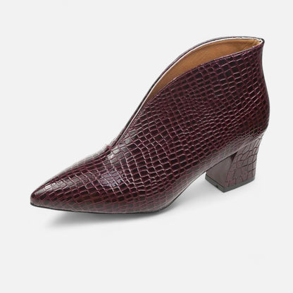 Damen V-Cut Stiefeletten aus Lackleder | Elegant & Modern für Herbst/Winter