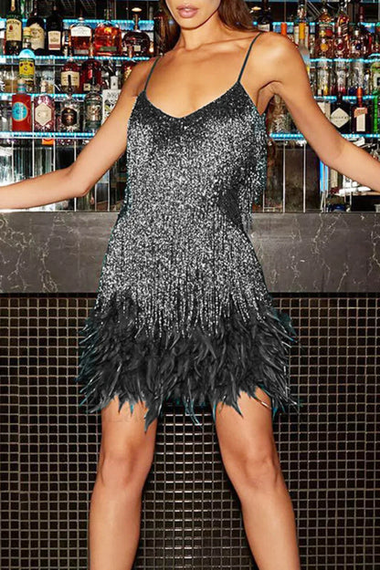 Glamouröses Damen Partykleid mit Fransen